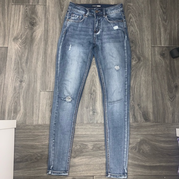 Vintage wash ankle jeans from fashionnova - Picture 4 of 7